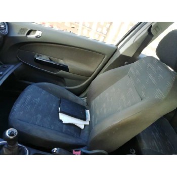 opel corsa d del año 2006