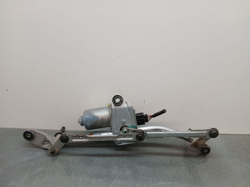 Recambio de motor limpia delantero para mg zs luxury referencia OEM IAM 10229159 4 cables 