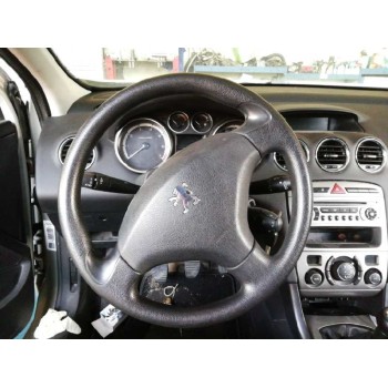 peugeot 308 del año 2008