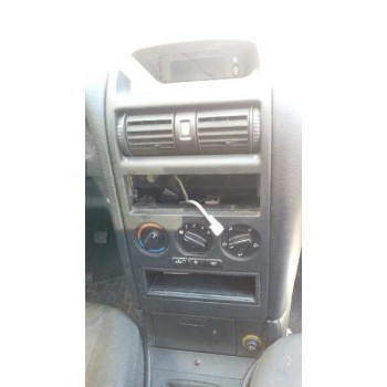 opel astra g berlina del año 2001