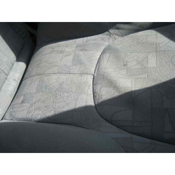 nissan primera berlina (p11) del año 2001