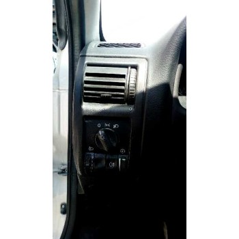 opel astra g berlina del año 2001