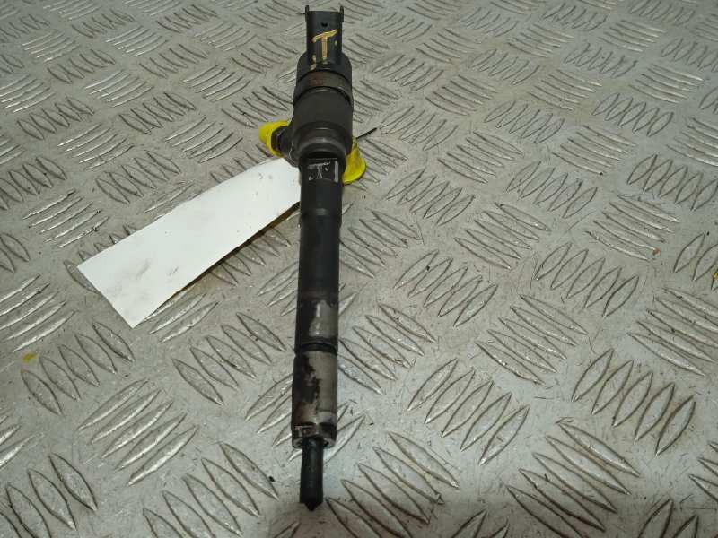 Recambio de inyector para kia carens (un) active referencia OEM IAM 0445110258 3380027400 