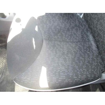 peugeot 107 del año 2009