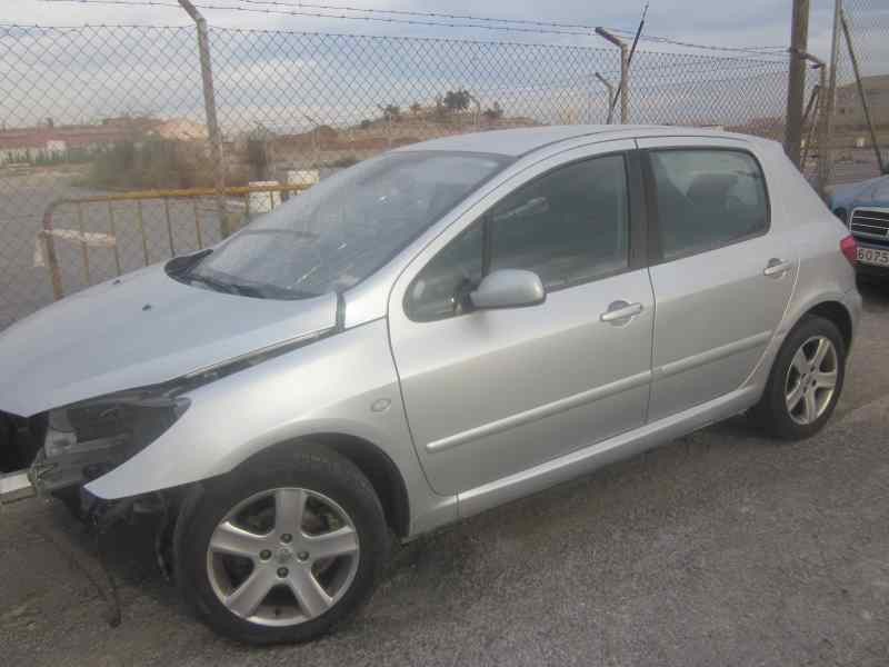 peugeot 307 berlina (s2) del año 2006