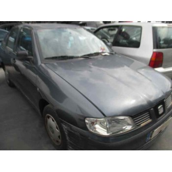 seat cordoba berlina (6k2) del año 2001