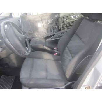 peugeot 307 berlina (s2) del año 2006