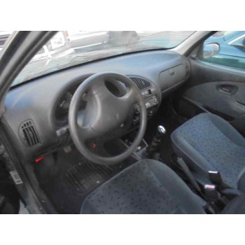 citroën saxo del año 2001