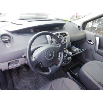 renault grand scenic del año 2008