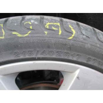 ford focus berlina (cak) del año 2004