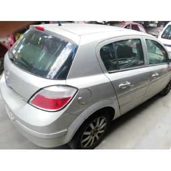 opel astra h berlina del año 2005