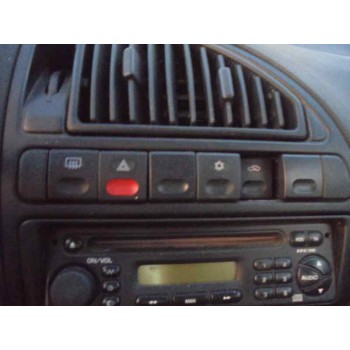 citroën saxo del año 2001