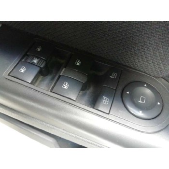 opel astra h berlina del año 2005