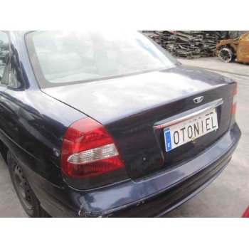 daewoo nubira berlina del año 1999