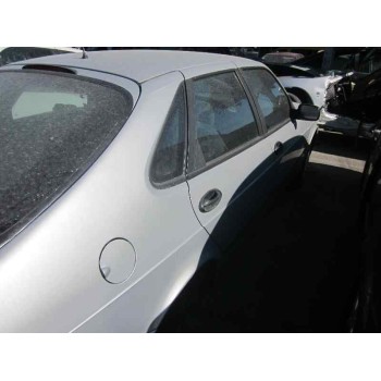 saab 9-3 berlina del año 2000