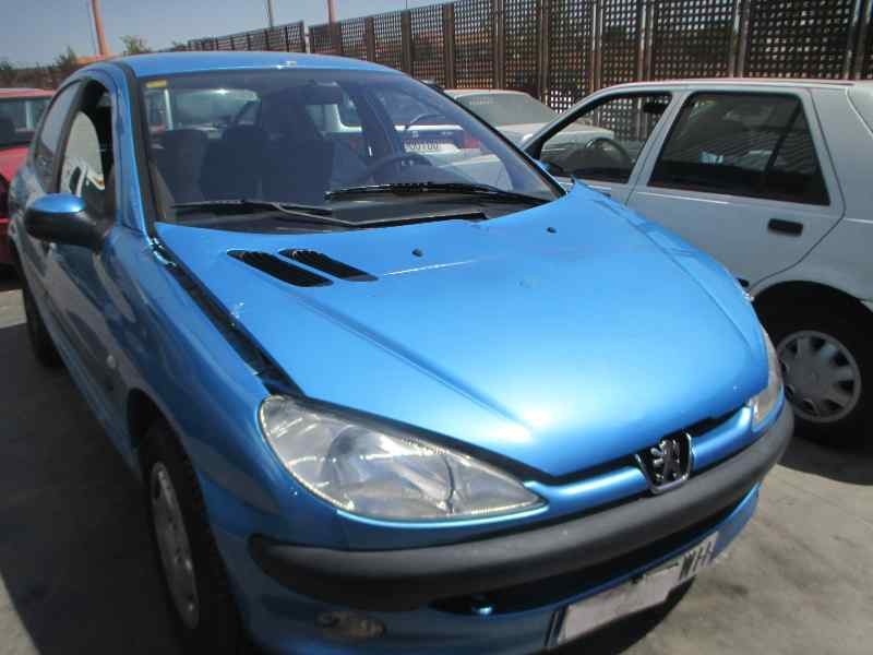 peugeot 206 berlina del año 2002