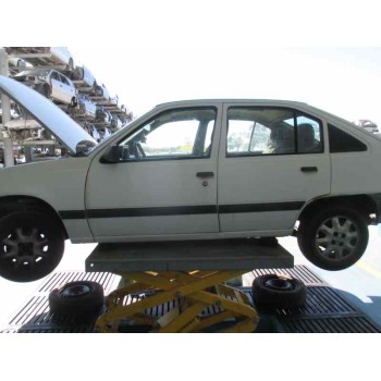 opel kadett d del año 1990