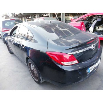 opel insignia berlina del año 2010