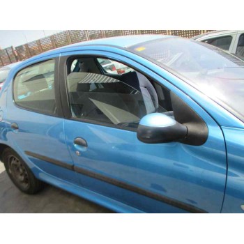 peugeot 206 berlina del año 2002