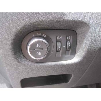 opel corsa d del año 2012