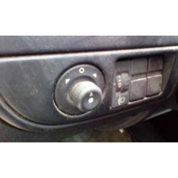 citroën xsara berlina del año 2001