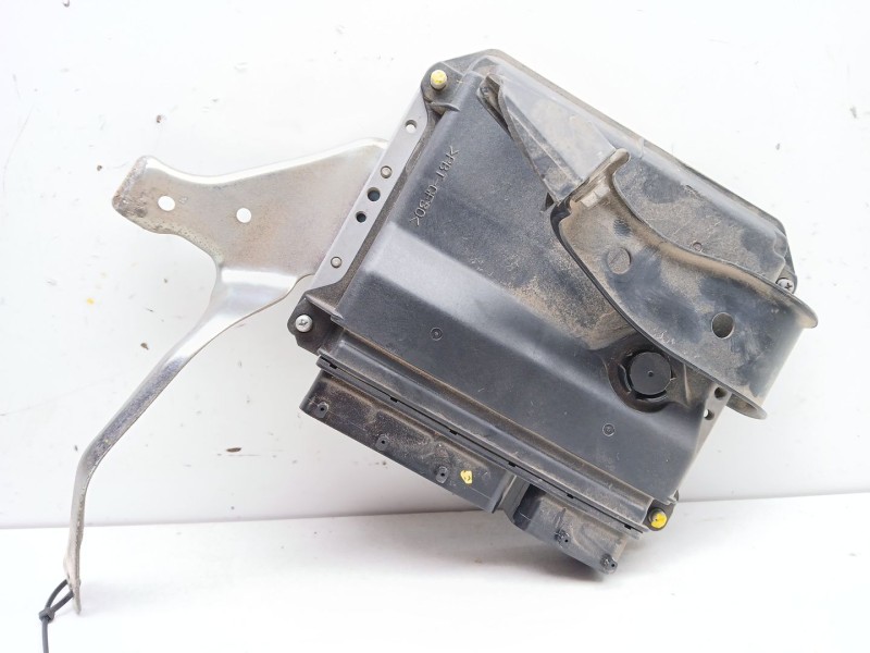 Recambio de centralita motor uce para toyota rav 4 active referencia OEM IAM 8966142U20 2759008710 