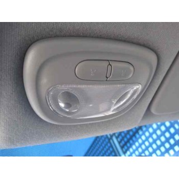 daewoo nubira berlina del año 2000