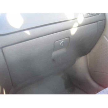 daewoo nubira berlina del año 2000