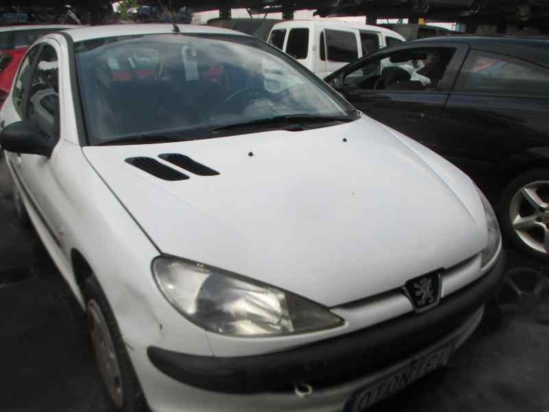 PEUGEOT 206 BERLINA