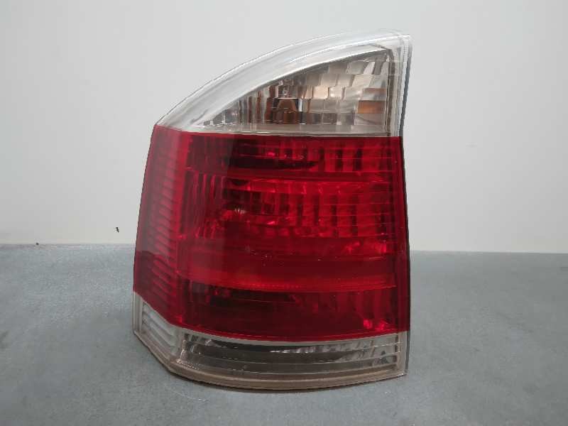 Recambio de piloto trasero izquierdo para opel vectra c berlina elegance referencia OEM IAM 13131001 BLANCO ROJO 4P