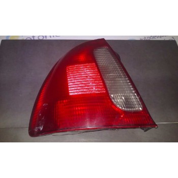 PILOTO TRASERO IZQUIERDO 