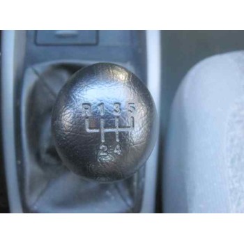 daewoo nubira berlina del año 2000