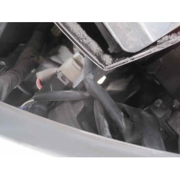 toyota avensis berlina (t25) del año 2004