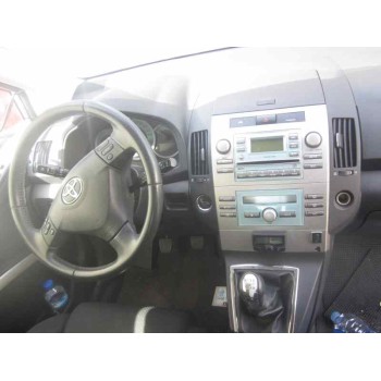 toyota corolla verso (r1) del año 2006