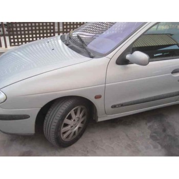 renault megane i fase 2 berlina (ba0) del año 2000