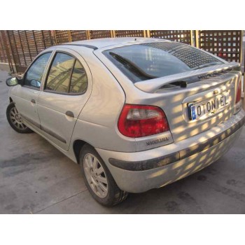renault megane i fase 2 berlina (ba0) del año 2000