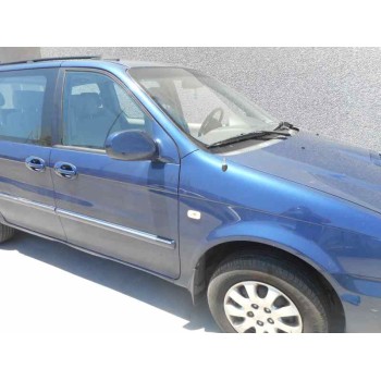 kia carnival ii del año 2004