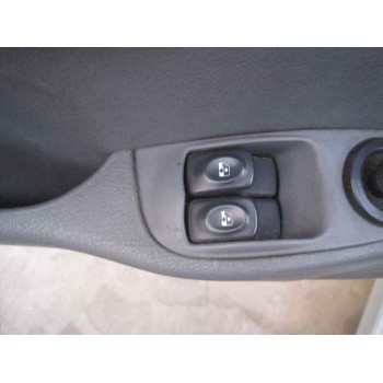 renault megane i fase 2 berlina (ba0) del año 2000