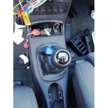 volkswagen polo berlina (6n2) del año 2001