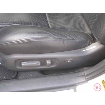 toyota avensis berlina (t25) del año 2004