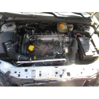 opel vectra c berlina del año 2005