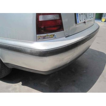 skoda octavia berlina (1u2) del año 2000