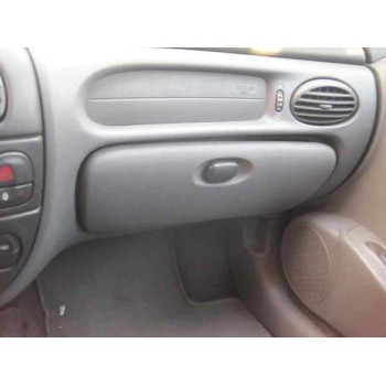 renault megane i fase 2 berlina (ba0) del año 2000