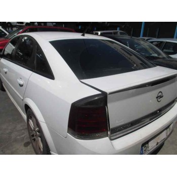 opel vectra c berlina del año 2005