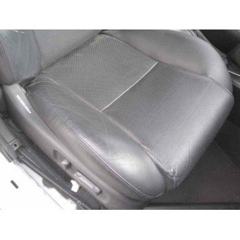 toyota avensis berlina (t25) del año 2004