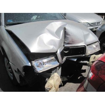 skoda octavia berlina (1u2) del año 2000