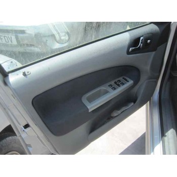 skoda octavia berlina (1u2) del año 2000