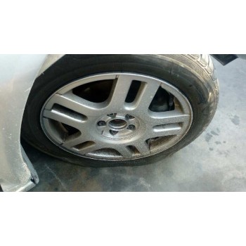 volkswagen golf iv berlina (1j1) del año 2001