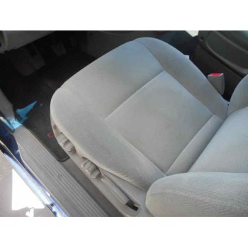 kia carnival ii del año 2004