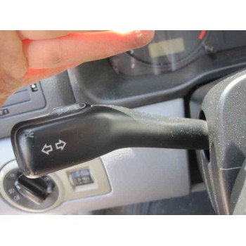 skoda octavia berlina (1u2) del año 2000